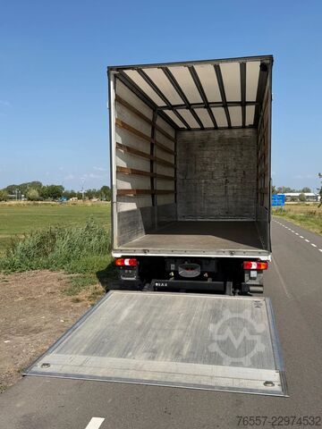 Plane Mercedes-Benz Atego ATEGO 1323L