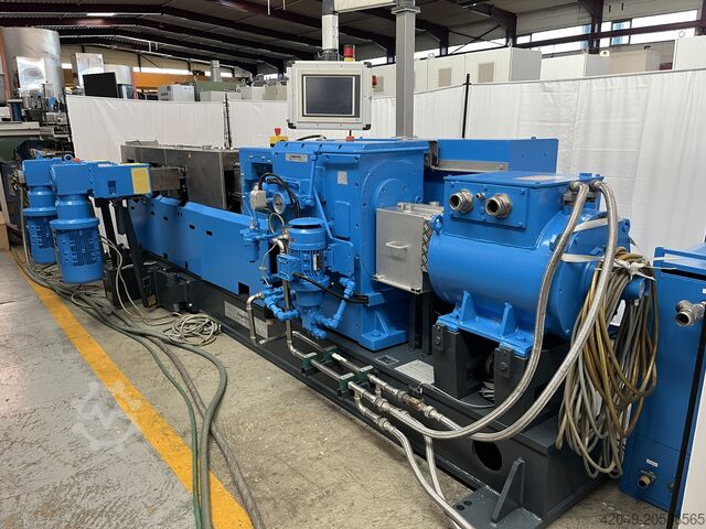 Compounder/Twin-screw extruder Coperion - Werner & Pfleiderer ZSK 50 MCC+