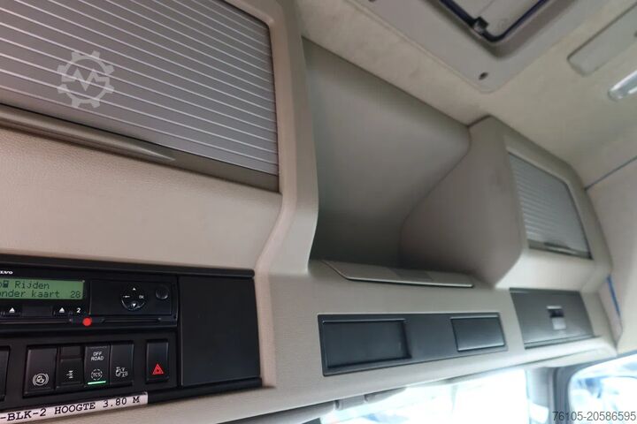 Koffer Volvo FM 420 6x2 Bak + Dhollandia klep 1500 kg + Aanh...