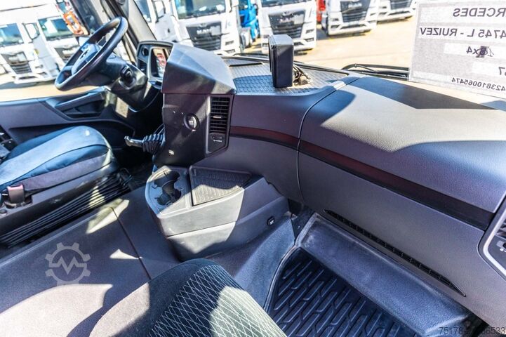 Tipper MERCEDES AROCS 4745 L - 10x4 - 28 m3