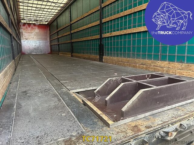 Sliding tarpaulins Kögel 