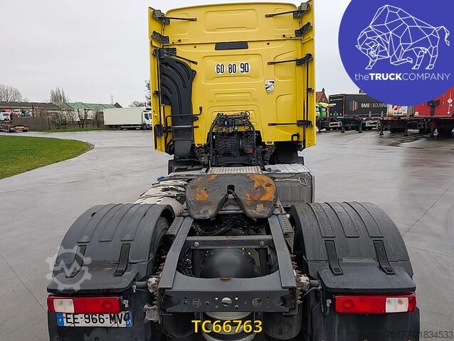 Standard-SZM Renault T 440