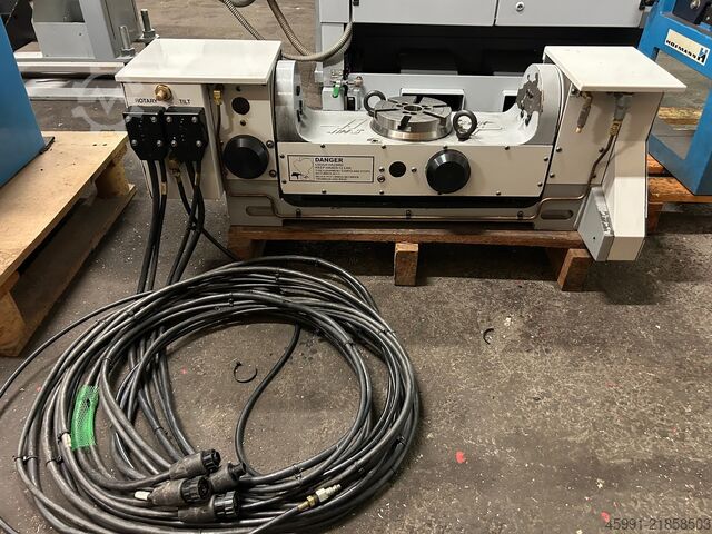 Vertical machining center Haas TR160H