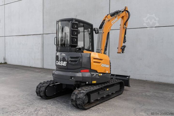 Mini excavator CASE CX 50 D