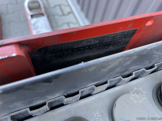 Electric Pallet Truck Linde T18