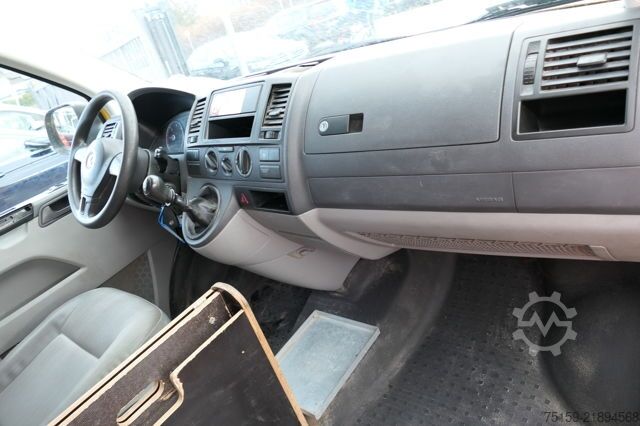 Panel van Volkswagen T5 Transporter 2.0 TDI PARKTRONIK EURO5 2xSCHIEBETÜR CoC