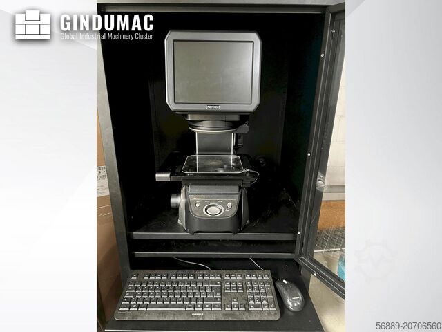 Optische Messmaschine KEYENCE IM 7020