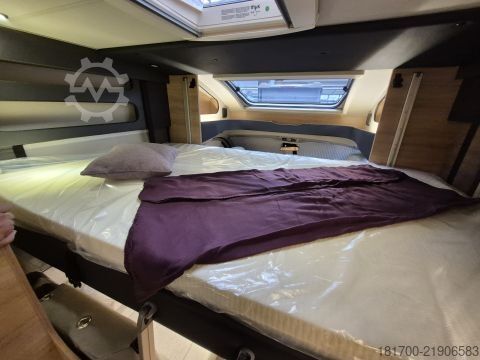 Semi-integrated camper Knaus L!VE WAVE 650 MEG Black Selection *TraumMobil*Autark e*