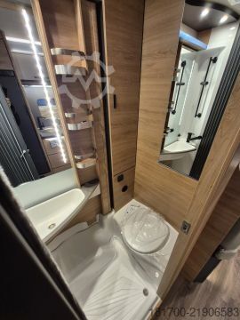 Semi-integrated camper Knaus L!VE WAVE 650 MEG Black Selection *TraumMobil*Autark e*