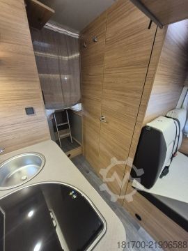 Semi-integrated camper Weinsberg CaraSuite 650 MEG EDITION [SPICY] Edition Spicy*Autark-e*