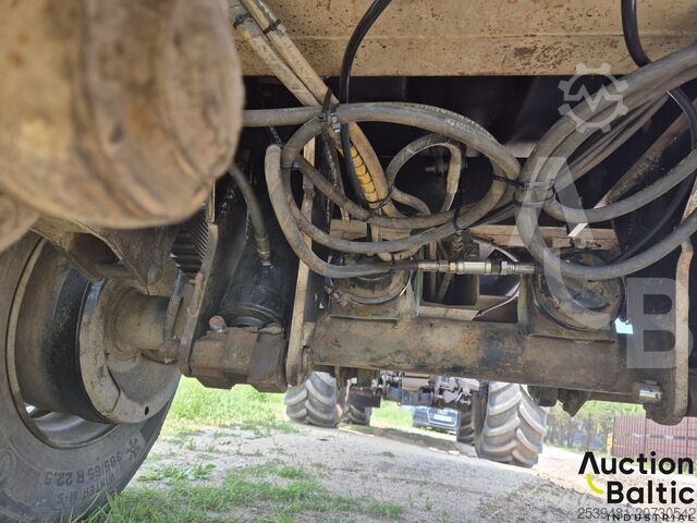 Traktor JCB Fastrac 3220