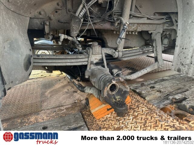 LKW-Fahrgestell Scania 124C 400 6x6