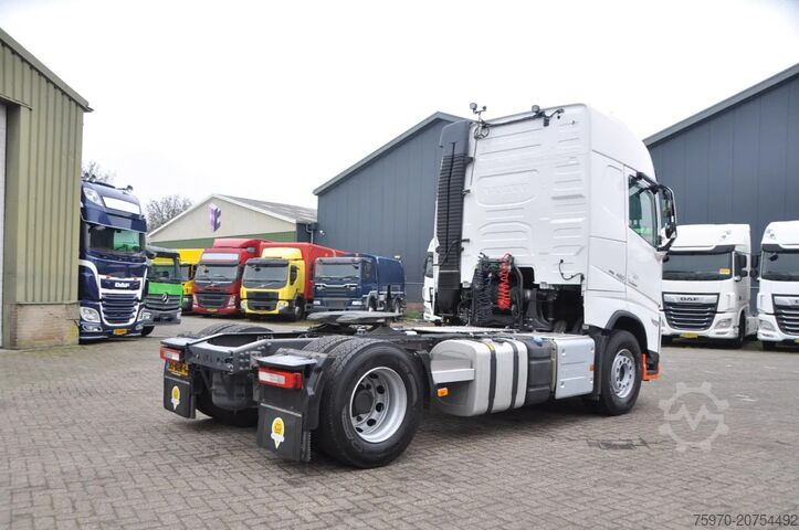 Standard-SZM Volvo FH 460 4X2 2022 iParkCool 403.339km