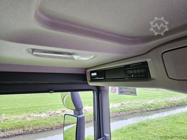 Koffer SCANIA P280 NB 2T LIFT LED NAVI