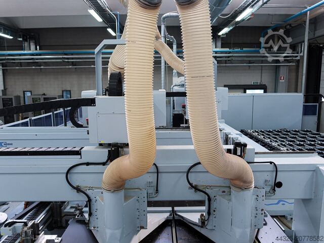 Bearbeitungszentrum mit Nestingtisch WEEKE PROFI BHC912/43/25