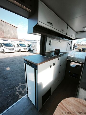 Campervan HOBBY Vantana De Luxe K60 FT *Markise*Navi*RFK*KLIMA