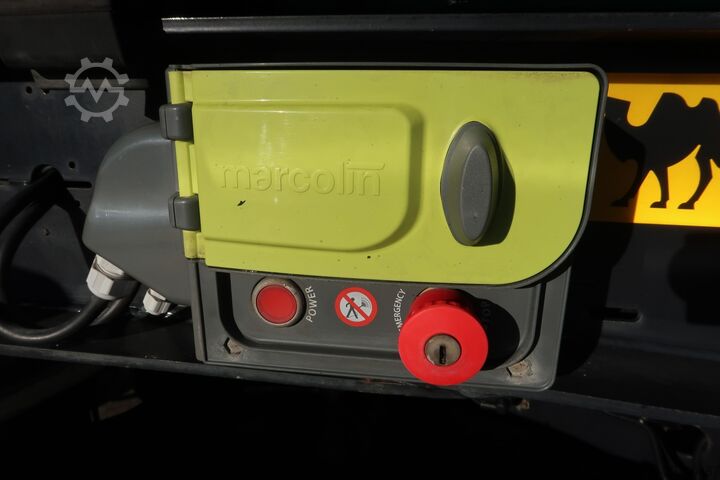 Kipper Auflieger Wielton NW-3 Stahlrundmulde