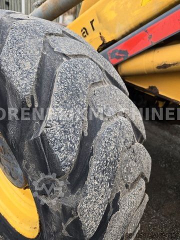 Baggerlader NEW HOLLAND LB95-4PT