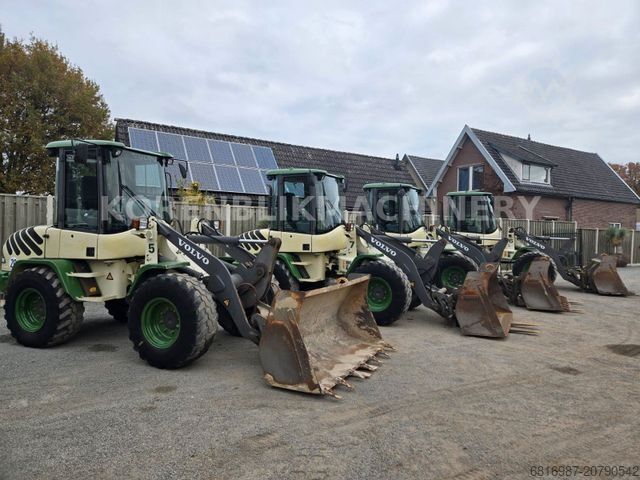 Radlader VOLVO L30B ZX PRO 4 STÜCK AUF LAGER