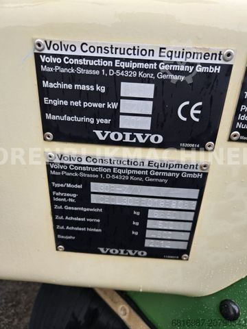 Radlader VOLVO L30B ZX PRO 4 STÜCK AUF LAGER