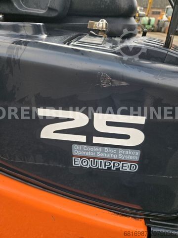 Frontstapler DOOSAN G25E-5