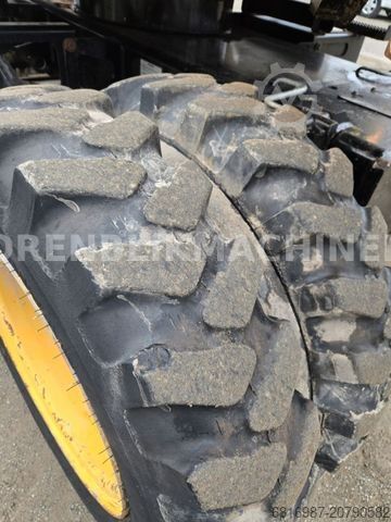 Mobilbagger YANMAR B 95W