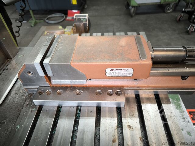 Tool room milling machine Deckel FP3A