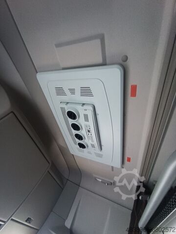 Central Press Services Ltd Central Press Services Ltd Central Press Services Ltd