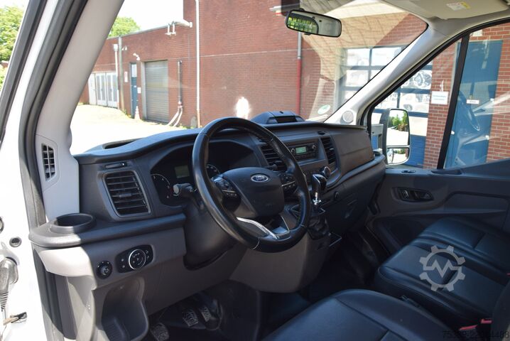Pick-up van Ford Transit 350 Doka Allrad Klima AHK 1.Hand
