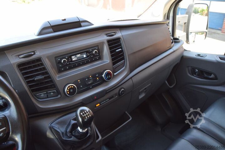 Pick-up van Ford Transit 350 Doka Allrad Klima AHK 1.Hand