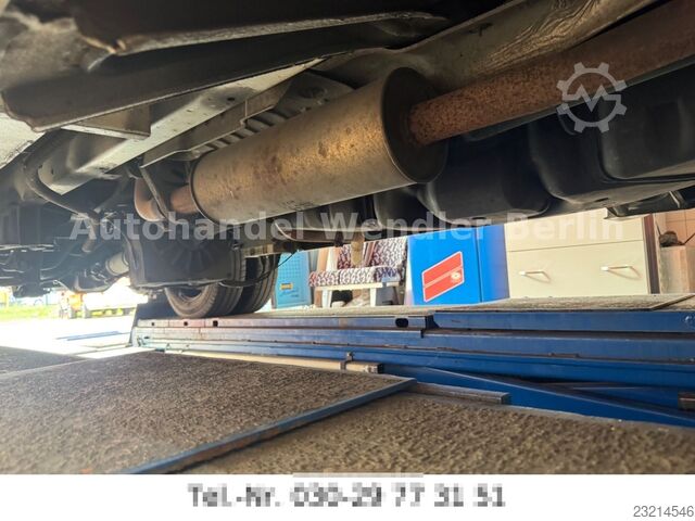 Feuerwehrfahrzeug MERCEDES-BENZ Sprinter 516 CDI RTW Fahrtec mit Trage