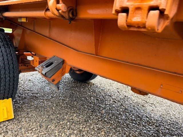 Dreiseitenkipper Anhänger KÄSSBOHRER 3 - Seiten Kipper Blattfederung + Zusatzaufbau