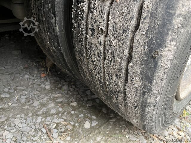 Autokransattelauflieger castera 