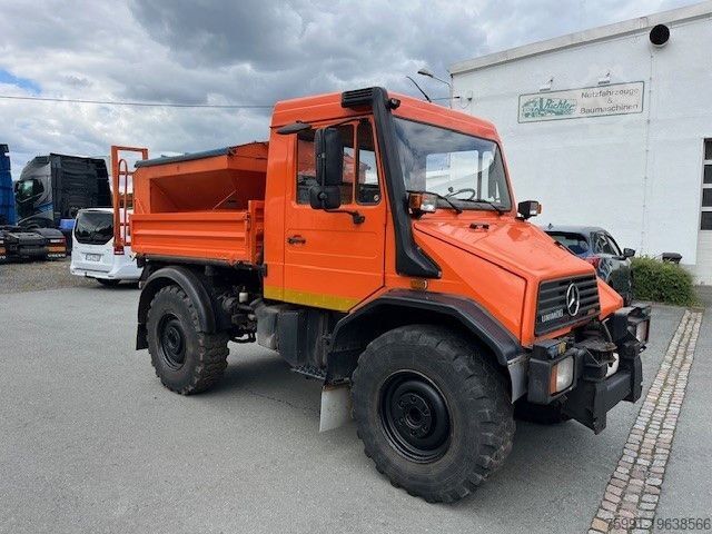Dreiseitenkipper LKW MERCEDES-BENZ Unimog 418/10 Winterdienst2000