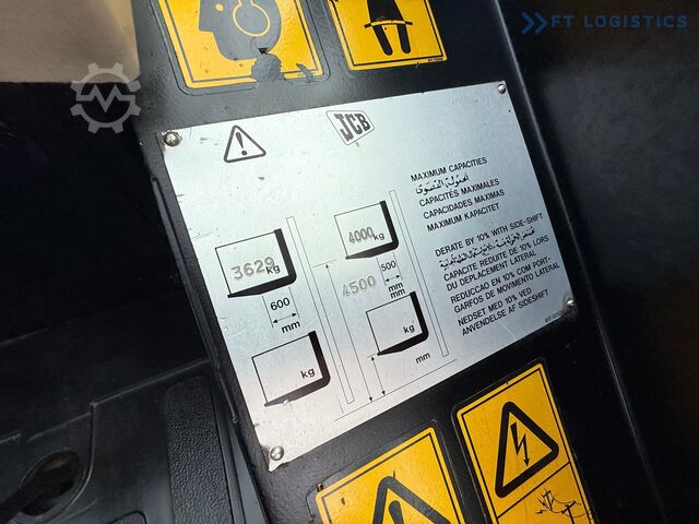 Geländestapler JCB 940 / TRIPLEX 4500 / FREE-LIFT NEW TIRES