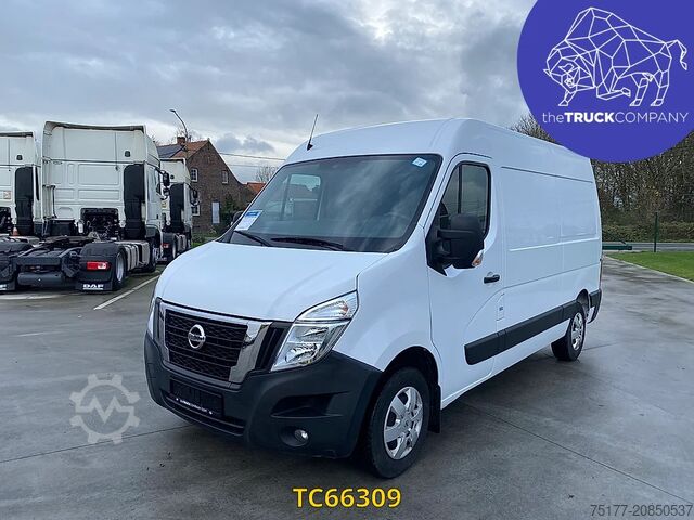 Kastenwagen Nissan Interstar 130.35 L2H2