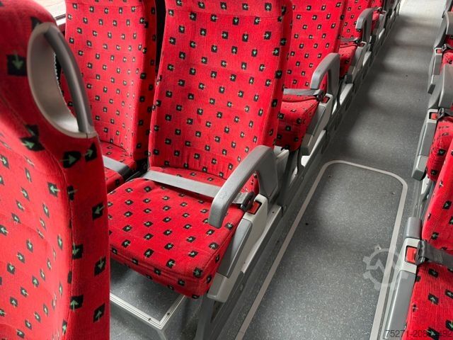 Intercity bus MERCEDES-BENZ Integro O550 L ,  hohe Sitze, Gurte, Klima