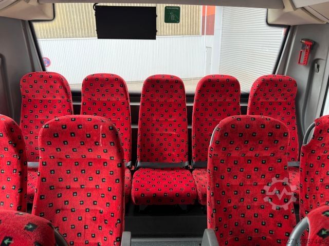 Intercity bus MERCEDES-BENZ Integro O550 L ,  hohe Sitze, Gurte, Klima
