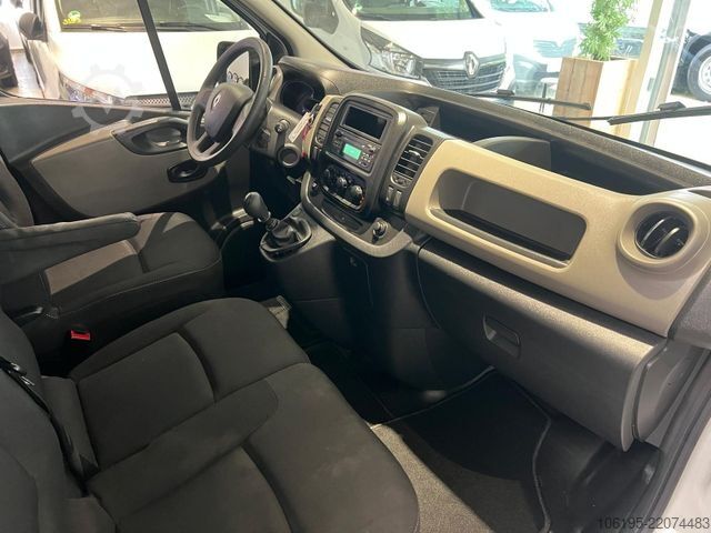 Kastenwagen RENAULT Trafic *Regal Austattung*Garantie*AHK*Klima*