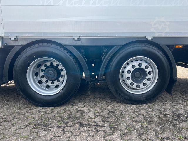LKW mit Pritsche (offen) DAF XF 480 *Kran Palfinger PK 24.001 SLD 5+Funk*