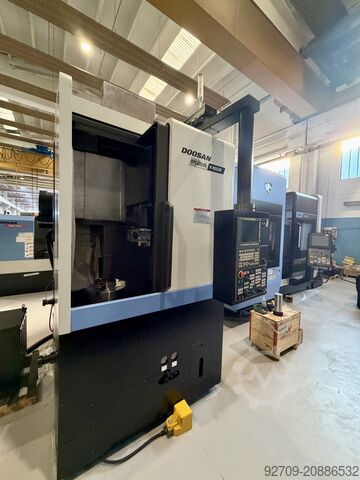 CNC-Dreh- und Fräszentrum DOOSAN PUMA V400M-R