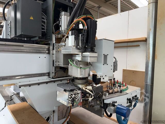 CNC Bearbeitungszentrum HOMAG BAZ 322 / 40 K with edge banding