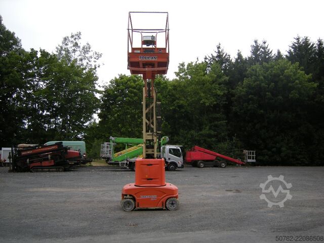 Vertical mast lift JLG Toucan 1010