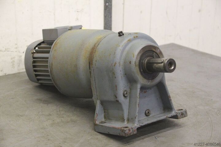 Gear motor 0.75 kW 22 rpm Nord** SK30 IEC80