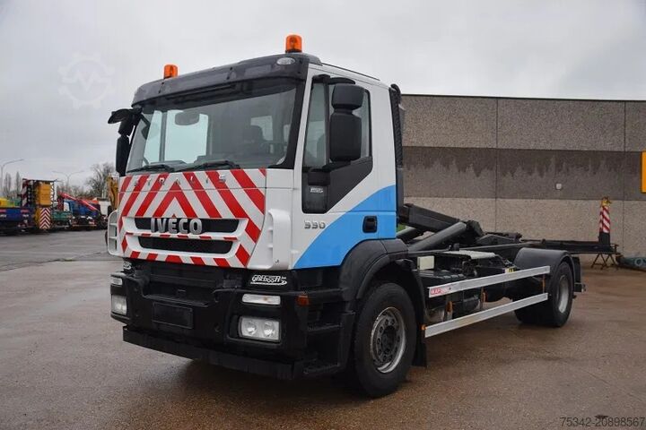 Hakenarmsystem Iveco Stralis 330