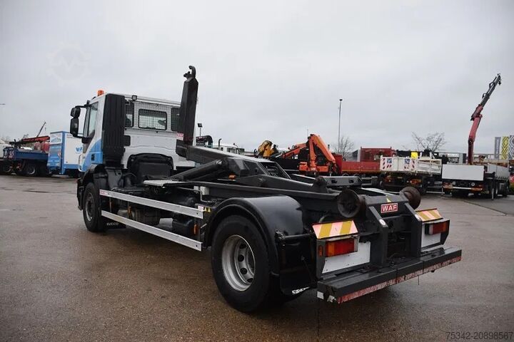 Hakenarmsystem Iveco Stralis 330