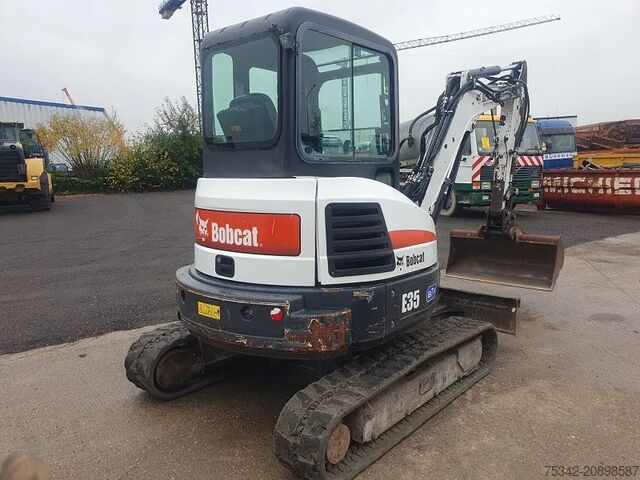 Mini excavator Bobcat E35 - 3500 KG