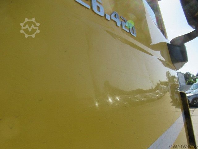 Swap body truck MAN TGX 26.420 / 6 x 2 / XLX