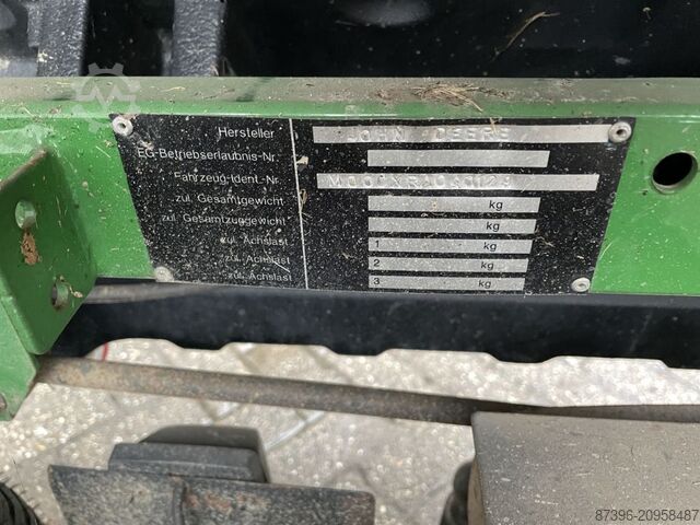 Traktor John Deere Gator CX Golfkar UTV ATV