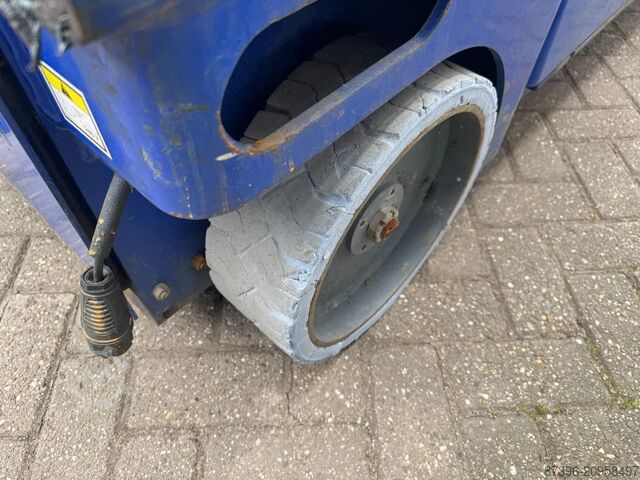 Scherenhebebühne Haulotte Compact 14 Hoogwerker Schaarhoogwerker